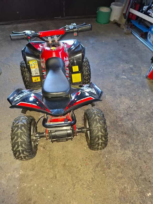 Dětská elektronická čtyřkolka