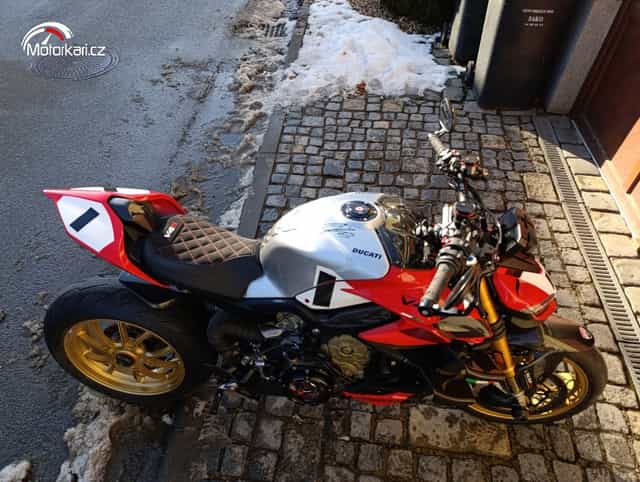 Ducati Streetfighter V4R Speciale Pecco edition N°09