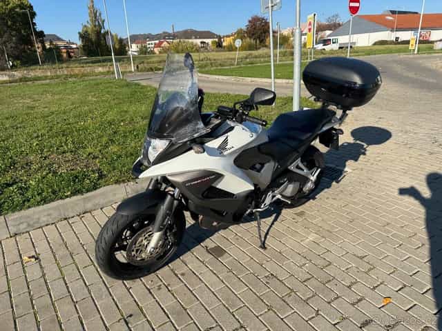 Honda VFR CrossRunner 800X