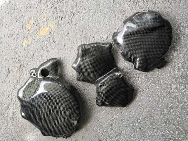 Karbonove kryty motoru suzuki gsxr