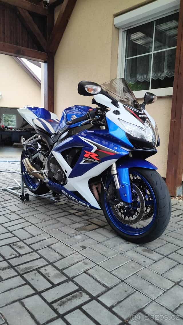 Suzuki GSXR-600 K9