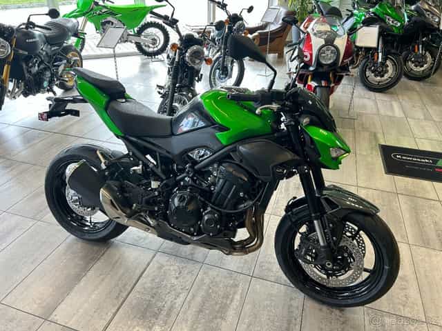 Kawasaki Z 900 2026