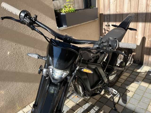 Nový Sur-Ron (Surron) Light Bee X, homolog., prosinec 2024