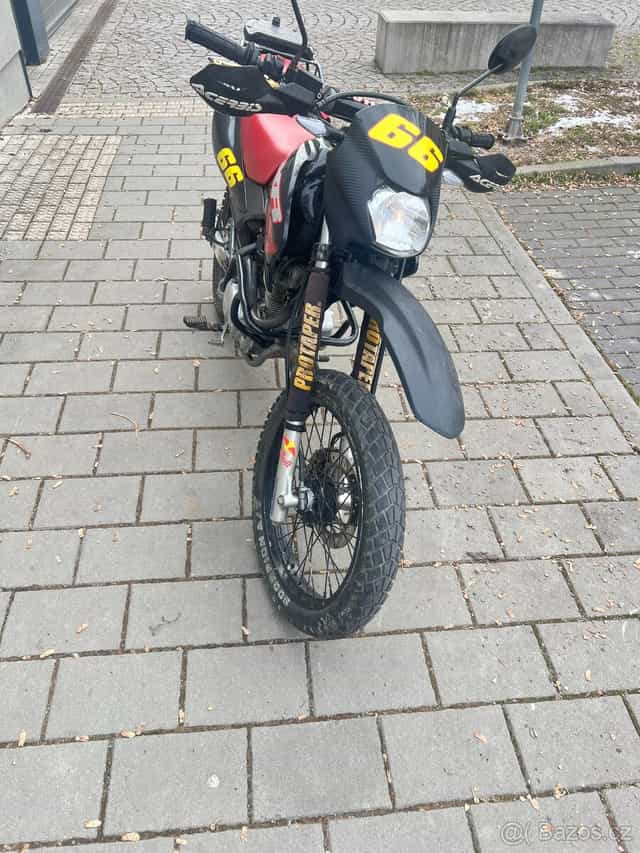 Honda XR125L rok výroby 2005