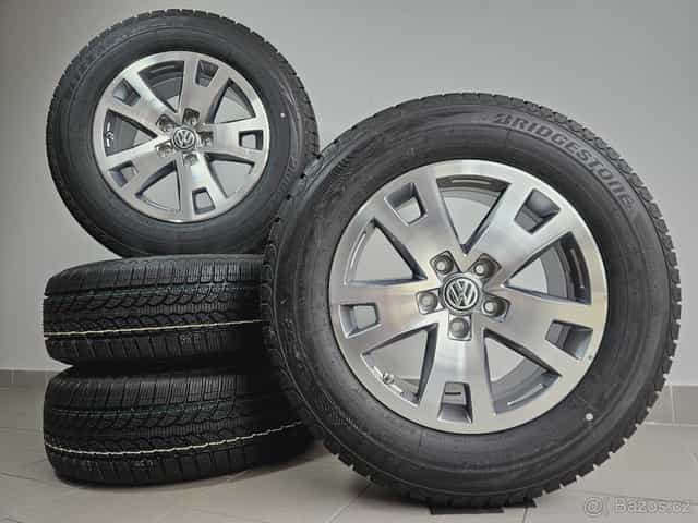 Orig. VW Amarok 5x120 Zimní 245/65/17 - Nové