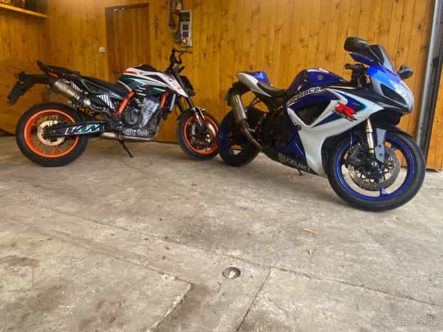 Prodam vyměnim Suzuki gsxr 600 / ktm duke 890 r