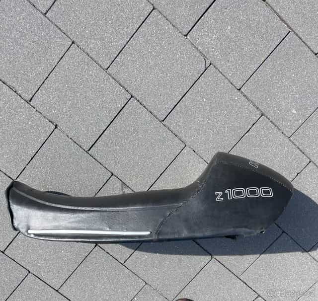 Sedlo KAWASAKI Z 1000a  z roku 1978
