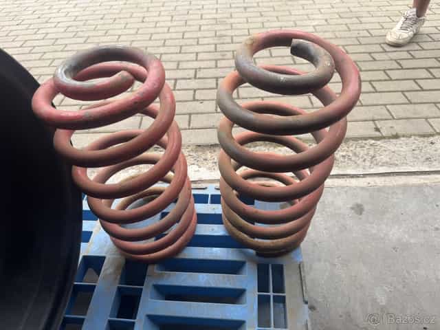 Pružiny Unimog U1000