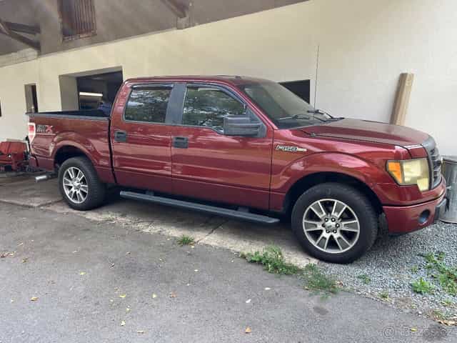 FORD F 150 STX Sport 4x4