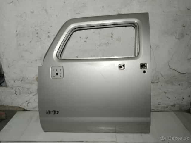 Hummer H3 - levé přední , levé zadní dveře