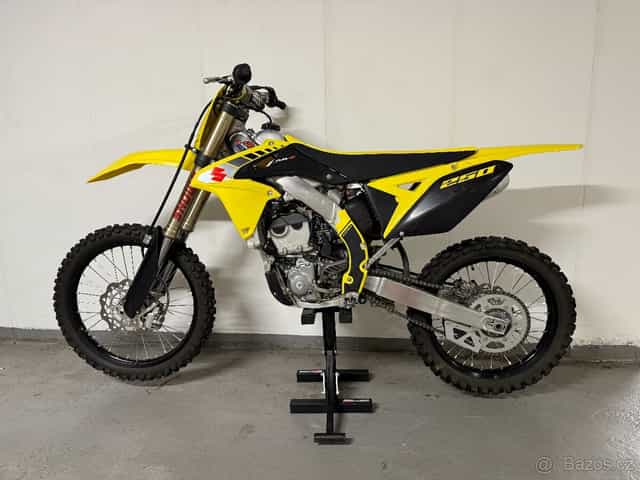 Suzuki RM-Z250 (2017) - 70 mth