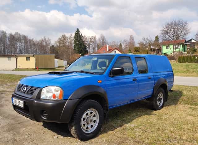 Prodám Nissan Navara 2.5 dCi 4x4 Double Cab