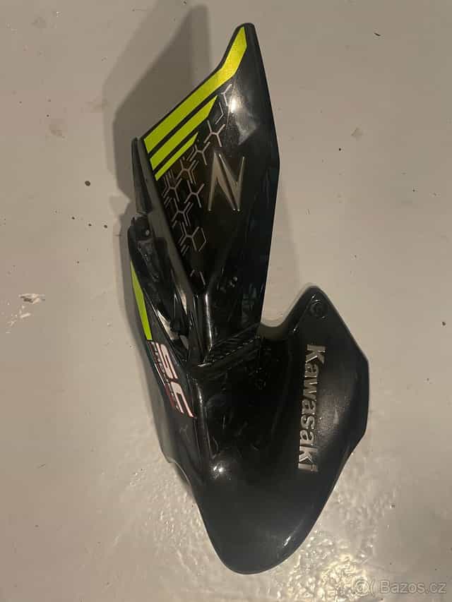 Kawasaki Z900 plast