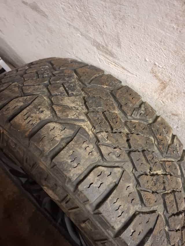 Offroad pneu r19