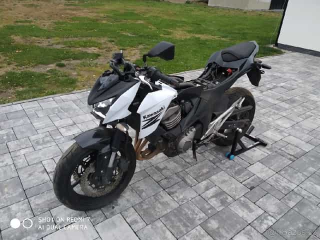 Kawasaki Z800 díly