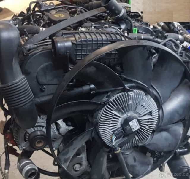 Motor Kompletni Range Rover Sport 3.0 TDV6 306DT