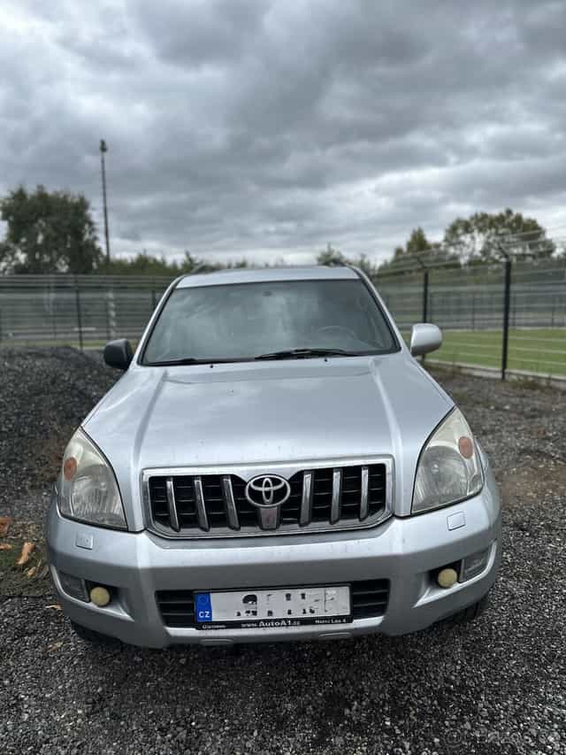 Toyota Land Cruiser 120 - porucha motoru