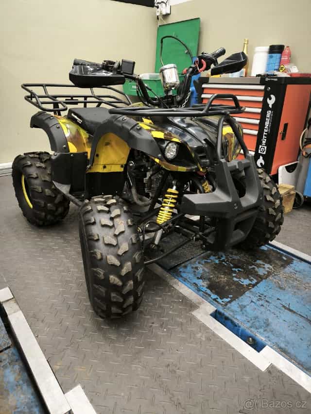 Dětská čtyřkolka