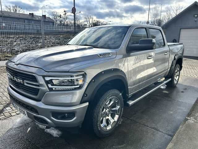 Dodge RAM 1500 5.7 HEMI 4x4