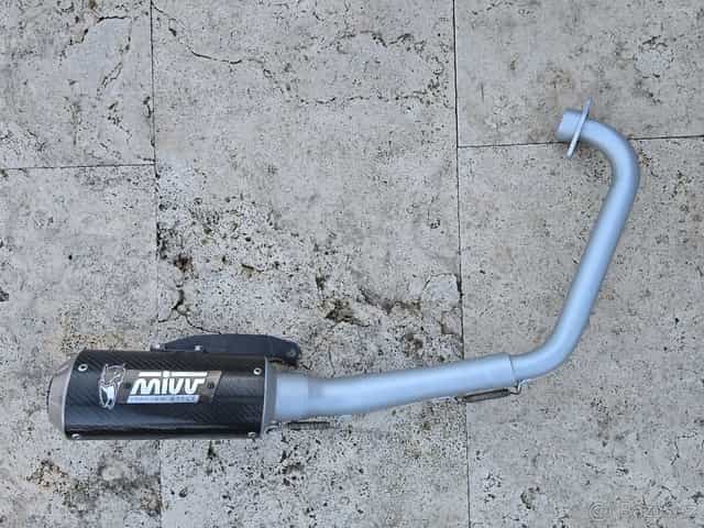 Laděný výfuk MIVV Carbon pro Honda CB125R