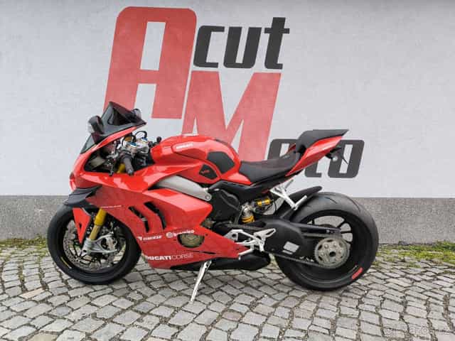 Ducati Panigale V4 S