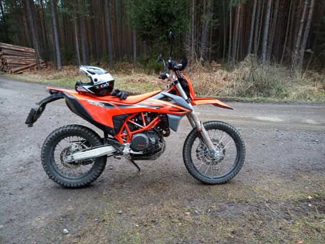 KTM 690 Enduro R 2024
