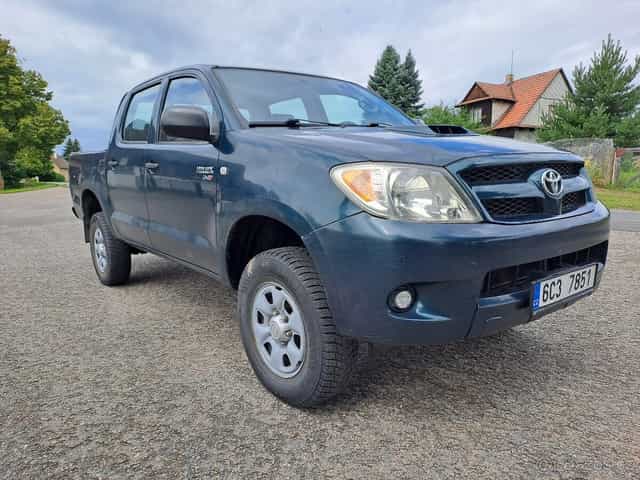 Toyota HILUX 2,5 88 kW
