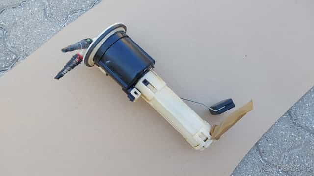 Suzuki Jimny – Sací koš s čepadlem