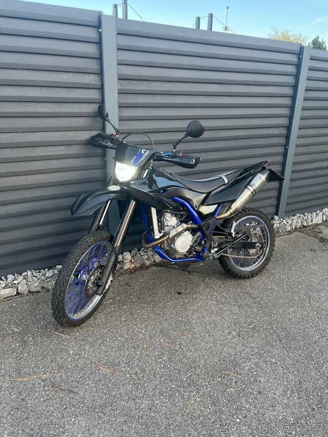 Yamaha WR 125 R