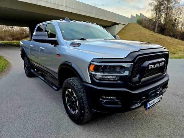 Dodge Ram 2500 Power Wagon, NEBOURANÉ, DPH, LPG