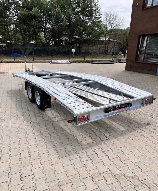 PŘÍVĚS ADAM 4.6m x 2.1m nový rok 2025