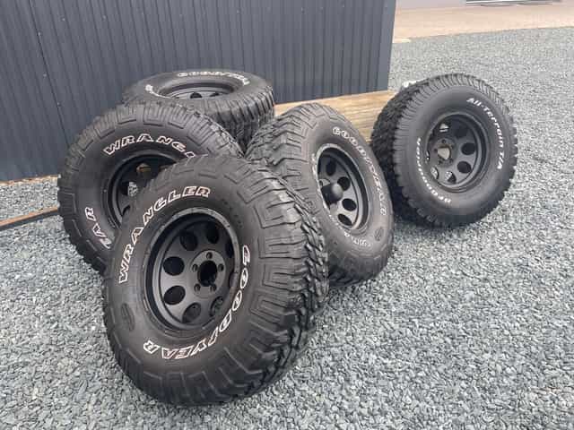 Pneu na offroad LT 295/75R16