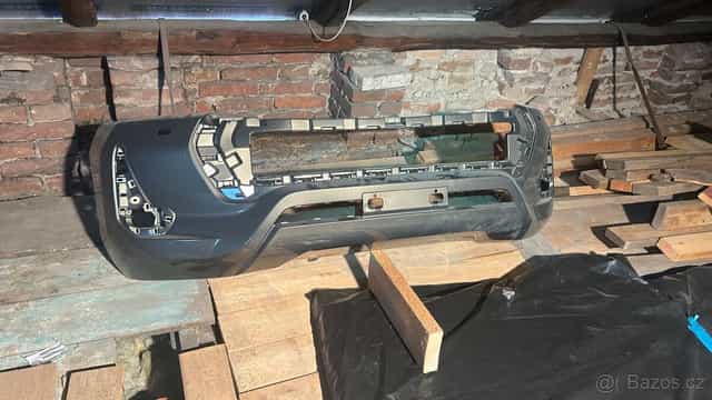 Přední nárazník Hilux 2014 nahoru