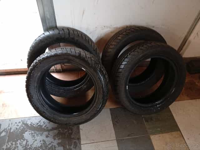 Prodám zimní pneu 17"