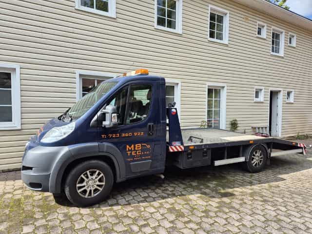 Peugeot Boxer 3,0 hdi 170 odtahovka 3,5t