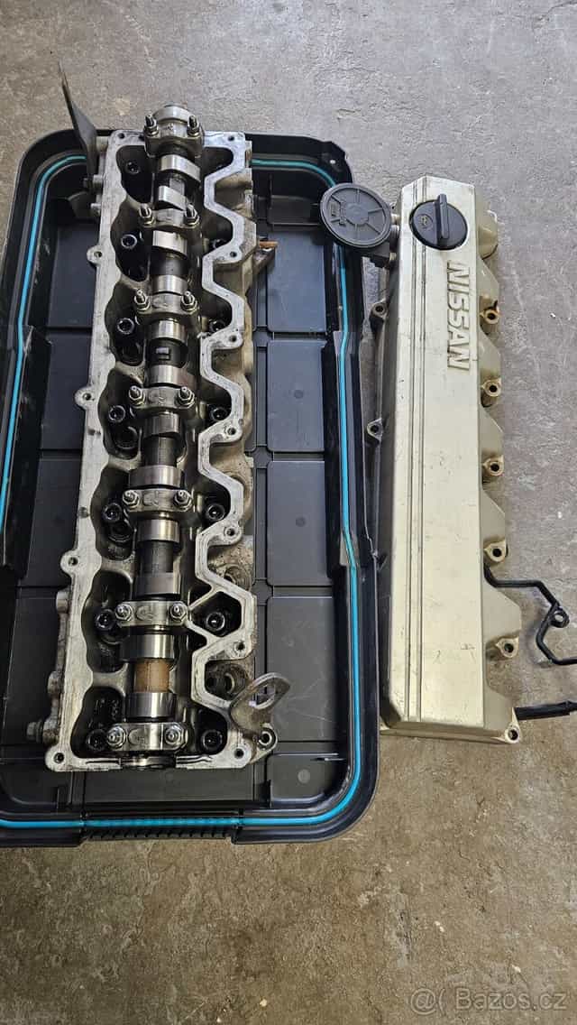 Hlavy válců RD28T Nissan Patrol