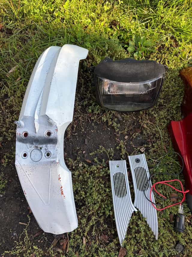 Kawasaki Kle 500 díly