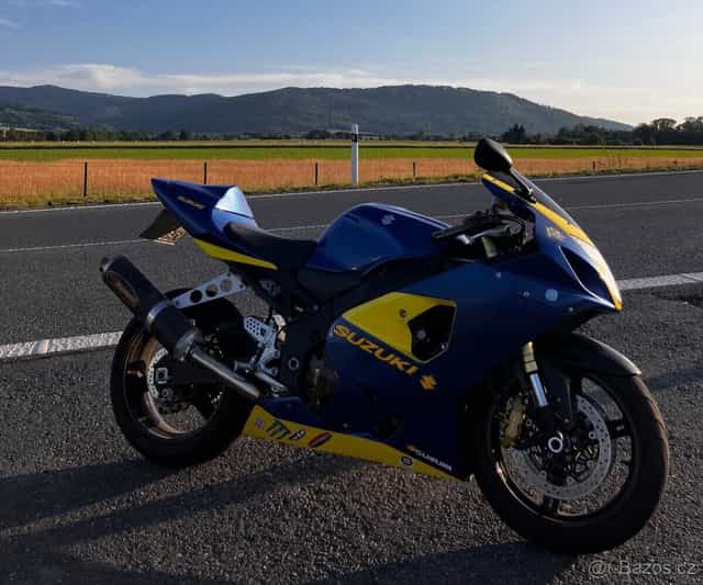 Suzuki GSXR 600 K5 - POUZE 17 000 KM