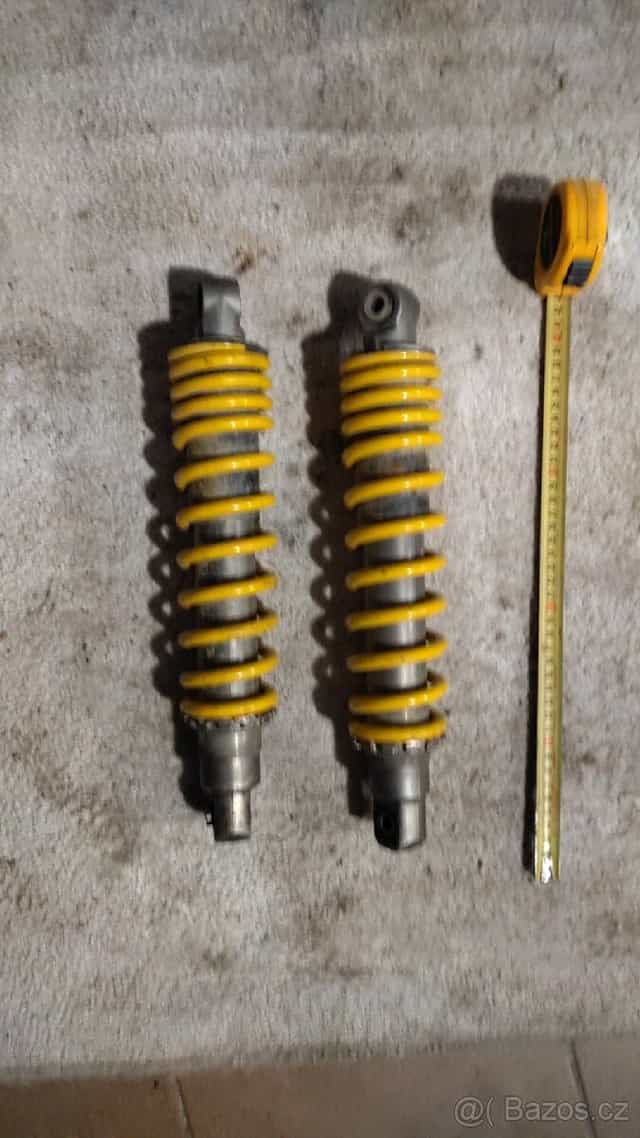 Přední tlumiče na čtyřkolku Suzuki Lt500