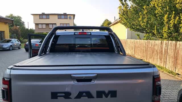 Originál rám ma korbu Dodge Ram 1500 a kryt korby