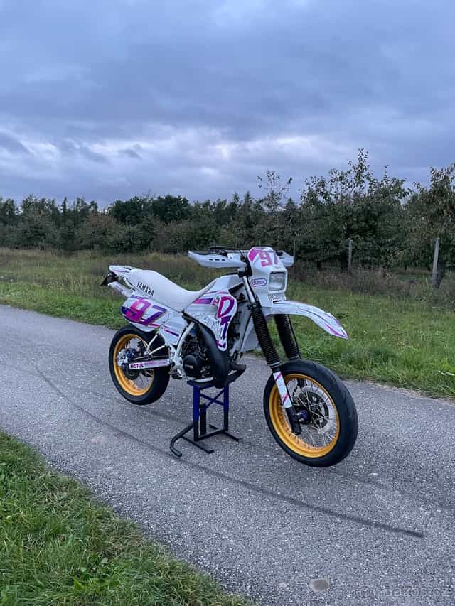 Yamaha DT 125 R