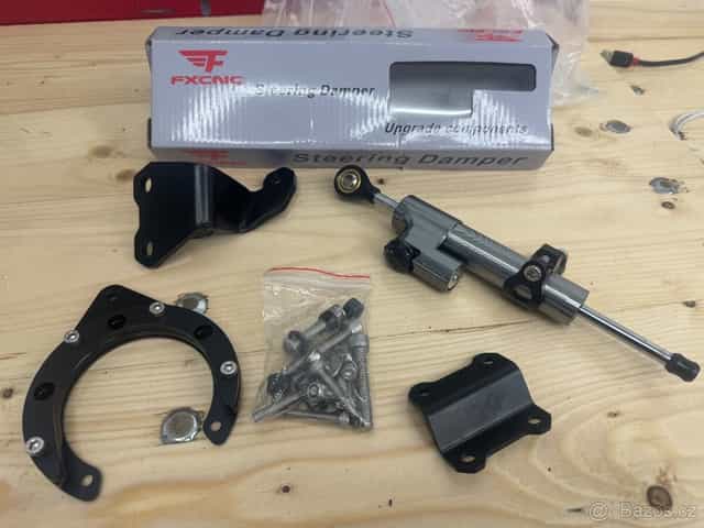 Tlumič řízení Yamaha MT 07 sada