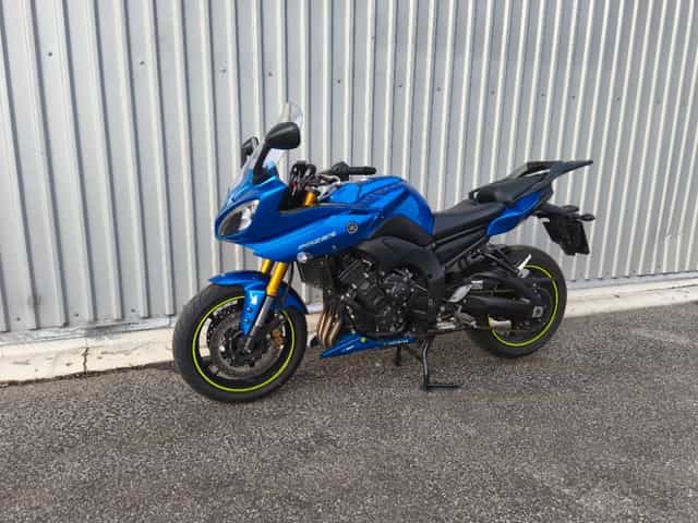 Yamaha FZ 8 S Fazer (2010) nádherný stav, dobrá cena