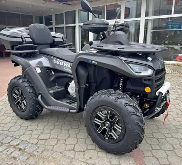 Čtyřkolka Segway Snarler AT6 Limited  E5