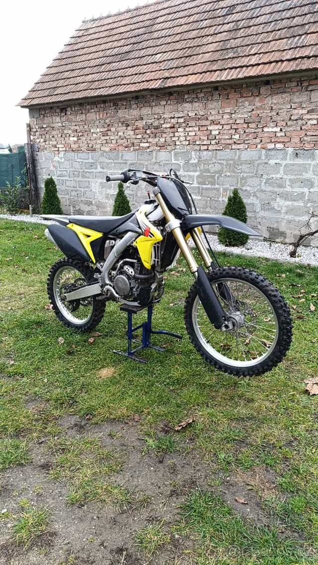 Suzuki RMZ 250