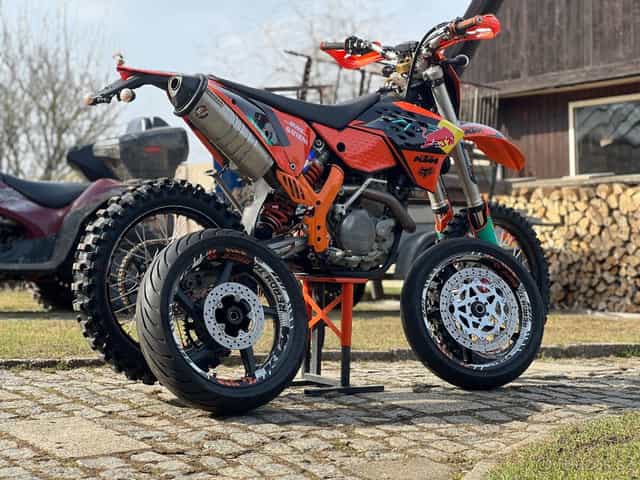 KTM EXC R 530 enduro/supermoto