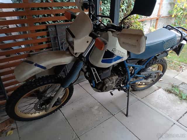 Suzuki DR 600/86.. veterán
