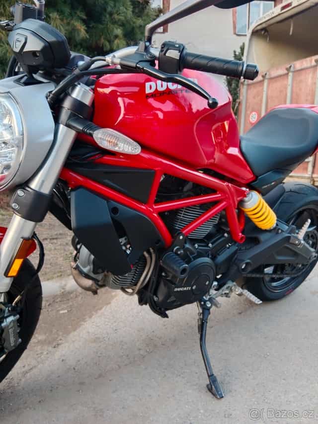 Ducati monster
