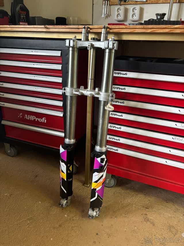 predni tlumiče yamaha yz 125 1997