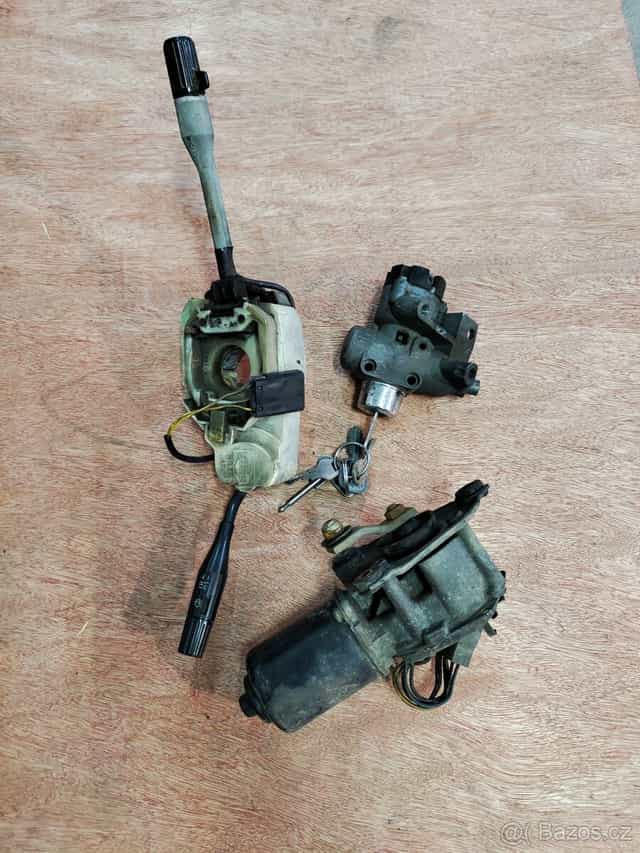 Díly Nissan Patrol W160 SD33T